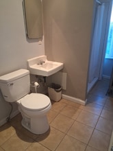 121 S Pennsylvania Ave, Unit 3 in Greensburg, PA - Foto de edificio - Building Photo