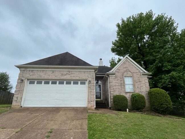 property at 5537 Lakefront Dr