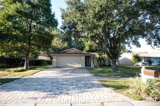 5488 Carrollwood Meadows Dr in Tampa, FL - Building Photo - Building Photo