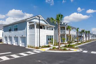 The Cottages at Myrtle Beach in Myrtle Beach, SC - Building Photo - Building Photo