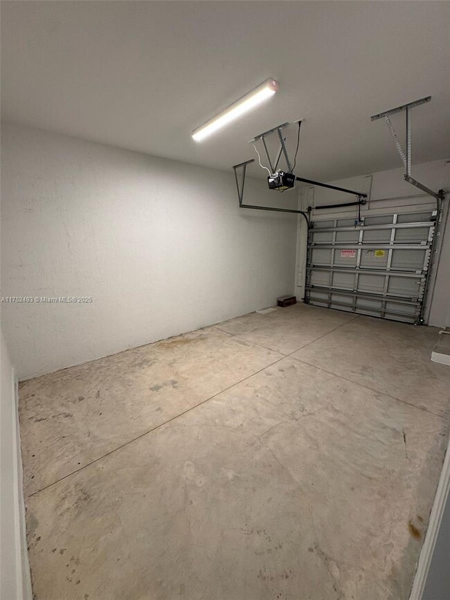 4330 Pond Lily Ln in Greenacres, FL - Building Photo - Building Photo