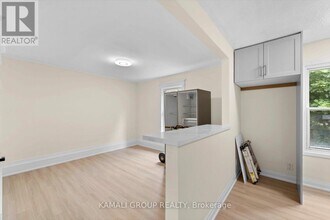254 Bruce St in Oshawa, ON - Building Photo - Building Photo