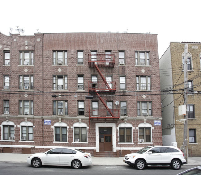 1135 43rd St in Brooklyn, NY - Building Photo - Building Photo