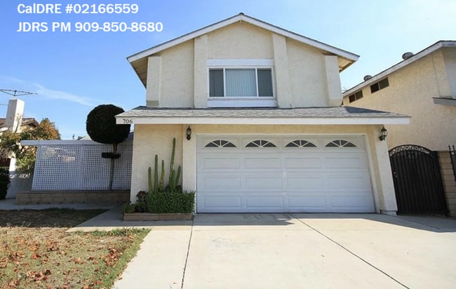 property at 706 Lyonwood Ave