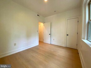 3126 16th St NW in Washington, DC - Building Photo - Building Photo