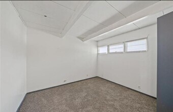 908 N 71 St in Kansas City, KS - Building Photo - Building Photo