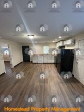 127 Whitman St S in Monmouth, OR - Building Photo - Building Photo