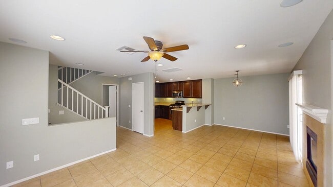 1341 Bittersweet Dr in Beaumont, CA - Building Photo - Building Photo