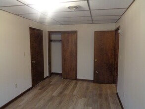 1600 W Railroad St, Unit 2a in Carnegie, PA - Building Photo - Building Photo