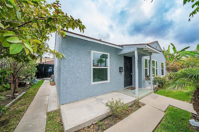 2007 W Reeve St in Compton, CA - Foto de edificio - Building Photo