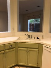 10706 Ian Ln in Dublin, CA - Building Photo - Building Photo