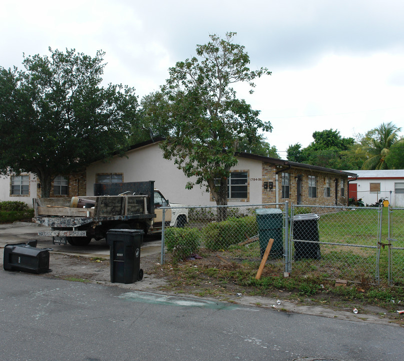 1790-1796 NW 9th Pl in Fort Lauderdale, FL - Building Photo