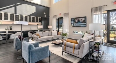 305 Prine Pl in Charlotte, NC - Foto de edificio - Building Photo