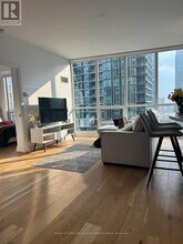 16 G-2316 Yonge St in Toronto, ON - Building Photo - Building Photo