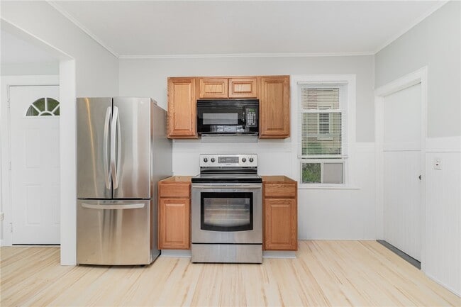 property at 25 Summit St