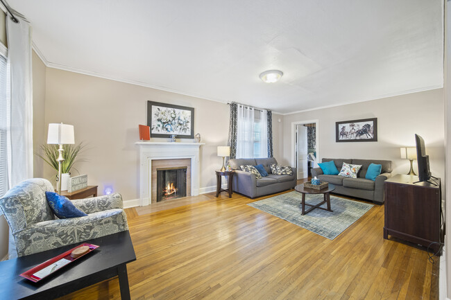 property at 1307 S Indianapolis Ave