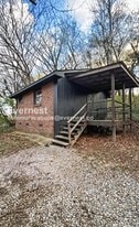 1700 Ashmore Ave, Unit b in Chattanooga, TN - Building Photo