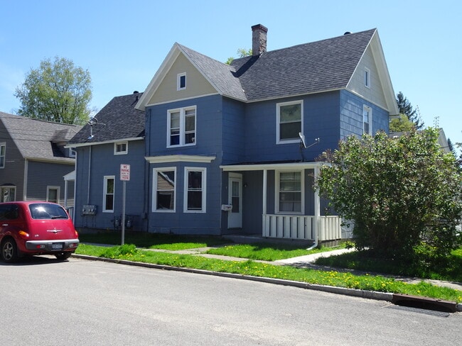 37 E Main St, Unit 4.5 in Allegany, NY - Building Photo - Building Photo