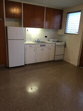 919 Makahiki Way in Honolulu, HI - Building Photo - Building Photo