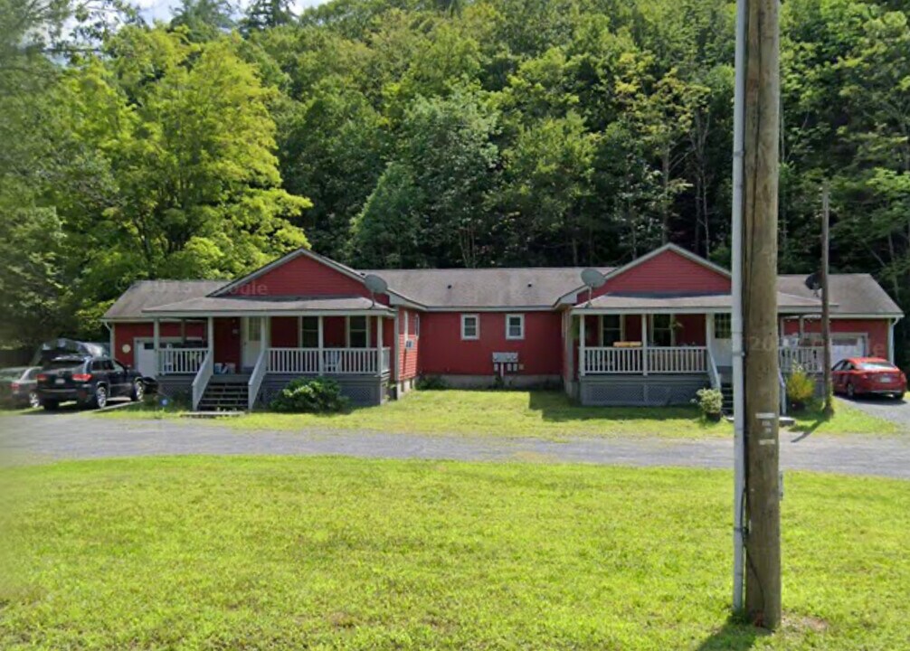 159 N Leverett Rd in Montague, MA - Building Photo