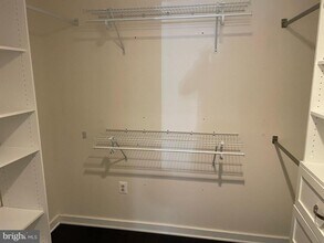 11301 Water Pointe Cir in Reston, VA - Building Photo - Building Photo