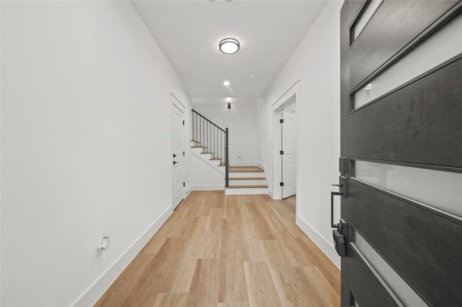 2510 Gray St, Unit 0518 in Houston, TX - Building Photo - Building Photo