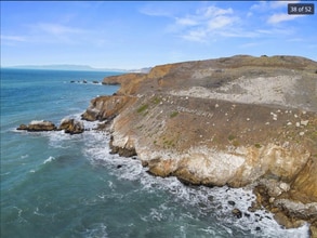 411 Dondee Way in Pacifica, CA - Building Photo - Building Photo