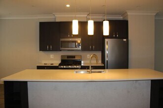 910 N Buchanan St in Arlington, VA - Building Photo - Building Photo