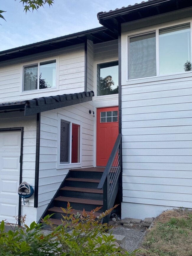 property at 1016 NE 105th St