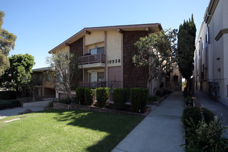 10938 Rose Ave in Los Angeles, CA - Building Photo - Primary Photo