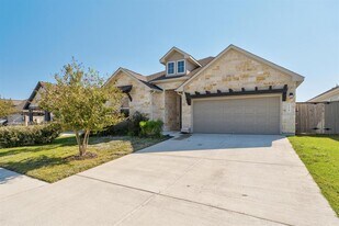 119 James Rose Ln in Bastrop, TX - Building Photo