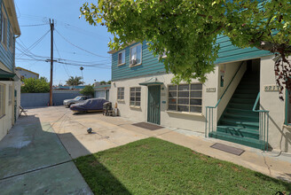 6223 3rd Ave in Los Angeles, CA - Building Photo - Building Photo