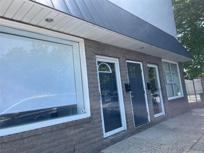 property at 1909 Bellmore Ave