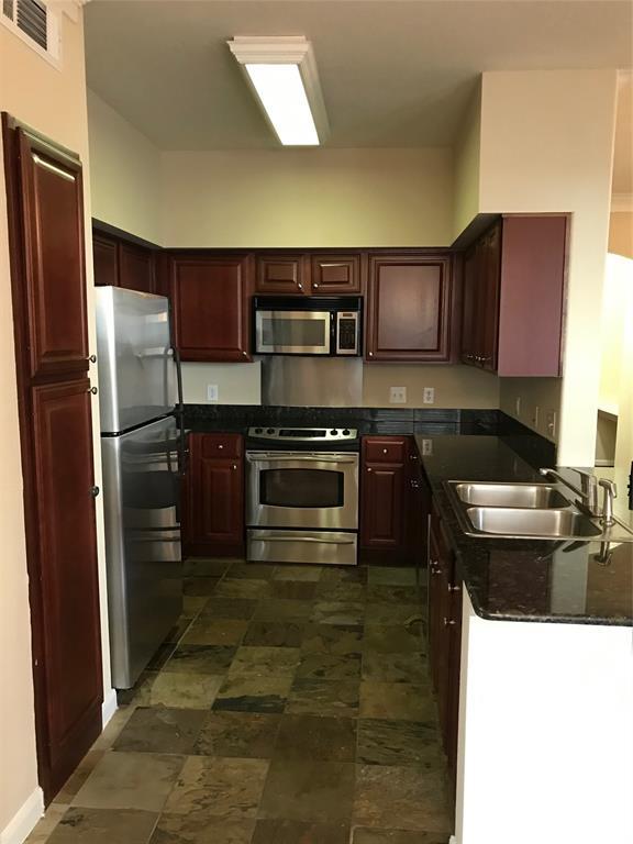 property at 7575 Kirby Dr