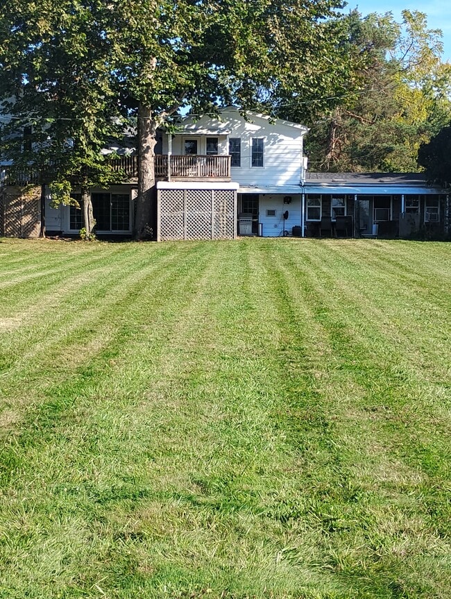 1509 Page Rd, Unit Aurora in Aurora, OH - Foto de edificio - Building Photo
