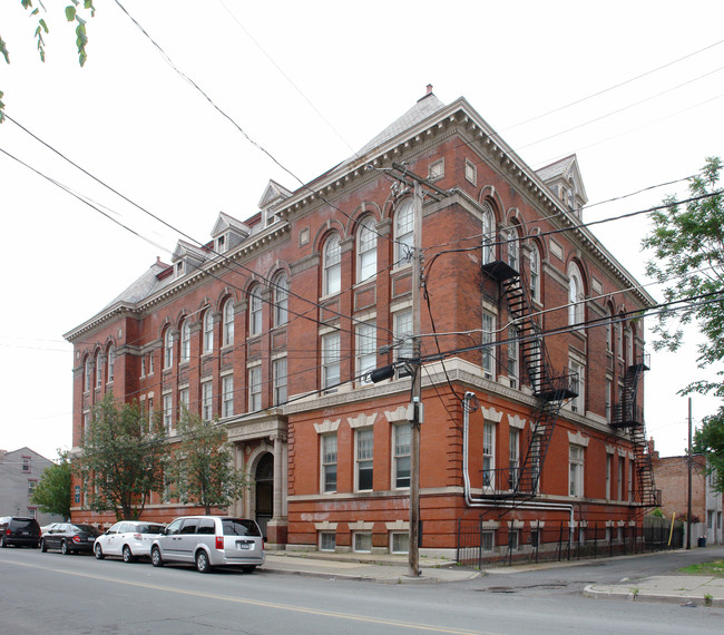 School 10 in Troy, NY - Building Photo - Building Photo