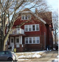 Student Housing Invesment Property in Milwaukee, WI - Foto de edificio - Building Photo