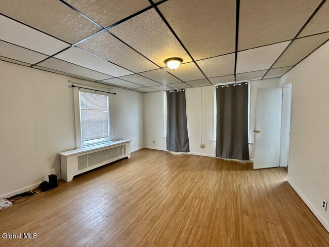 83 14th St in Troy, NY - Building Photo - Building Photo