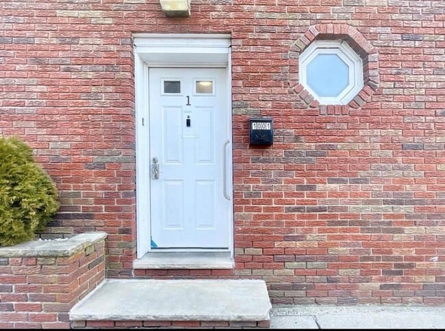 property at 1001 New York Ave