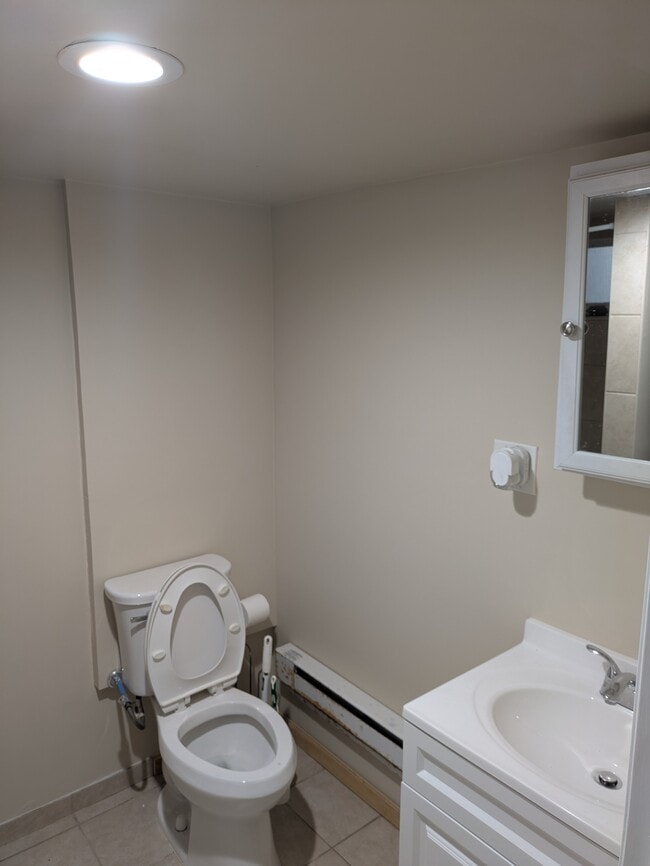 295 S 9th St in Newark, NJ - Building Photo - Building Photo