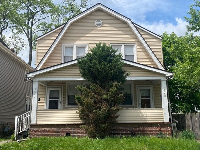property at 2541 Deming Ave