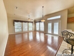 2263 Kensington Way in New Braunfels, TX - Building Photo - Building Photo