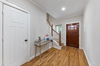5924 Petty St in Houston, TX - Building Photo - Building Photo