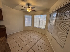 5626 S Wood Crest Dr, Unit 5626 in Tucson, AZ - Foto de edificio - Building Photo