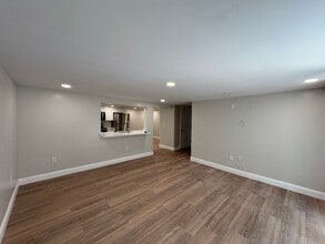 The Everly in Roanoke, VA - Building Photo - Interior Photo