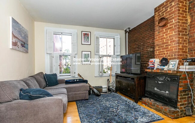 32 irving, Unit 1 in Boston, MA - Foto de edificio - Building Photo