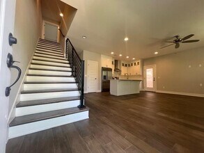 2382 E Frontier Elm Dr in Fayetteville, AR - Building Photo - Building Photo