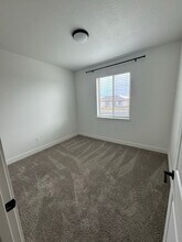 7719 Coldwater Dr in Pasco, WA - Building Photo - Building Photo