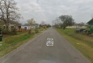 801 13th St in Port Arthur, TX - Building Photo - Building Photo