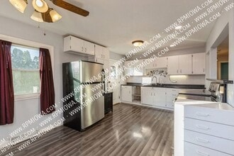 306 NE Grant St in Ankeny, IA - Building Photo - Building Photo